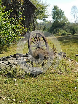 The lost wagon wheel