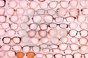 Elch aus Gläser auf der rosa. stilvoll modisch aus Gläser. Gläser Rahmen Texturen 