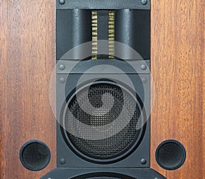 Loud speaker system details