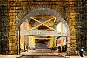 Louisville Kentucky sign and Clark Memorial Bridge arch