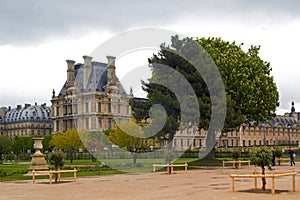 Louvre museum from the Tuileries garden