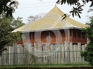 Lovamahapaya is a building situated between Ruwanweliseya and Sri Mahabodiya in the ancient city of Anuradhapura, Sri Lanka.