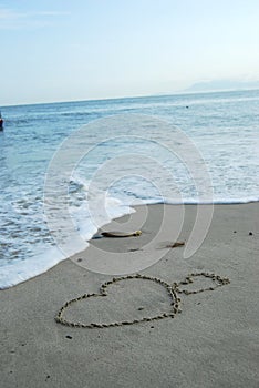 LOVE ON THE BEACH