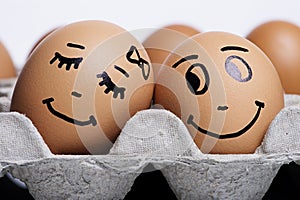 Love eggs couple