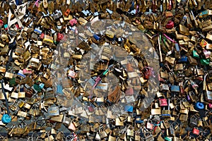 Love locks on Paris bridge