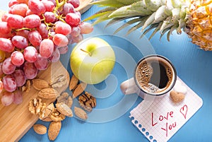 Love you note and healthy breakfast