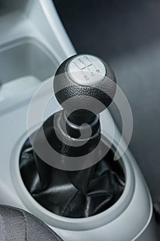 Low cost car gear shifter