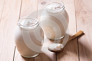 Low-fat yogurt