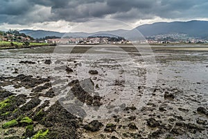 Low tide in Ramallosa, Nigran