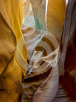 lower antelope canyon, arizona, usa