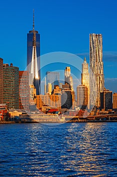 Lower Manhattan skyline along the East River