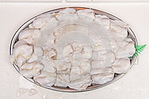 The lower part of the chin of the hake or cod is called cococha