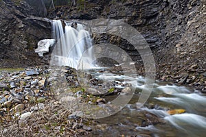 Lower Spray Falls, scenic cascading waterfall in Rock Grotto Cavern