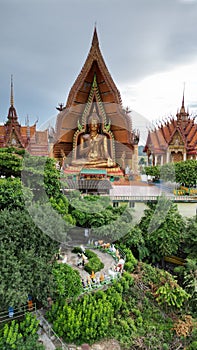 Luang Phor Chin Prathanphon Enshrined at Wat Tham Suea It is a temple and tourist attraction.