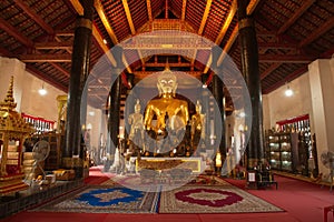 Luang Phor Tor is the main golden Buddha of church in Wat Visounarath and the Largest Buddha in Luang Prabang city.