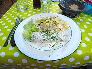 Lunch Azay-le-Rideau No. 2