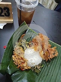 Lunch, one of fav menu in Dadar Beredar restaurant