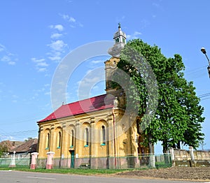 Lunga village church photo