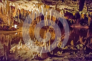 Luray Caverns, Virginia photo