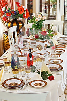 Luxuriant table appointments with china porcelain photo
