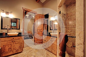 Luxurious Bathroom