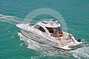 Luxurious Cabin Cruiser