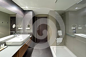 Luxurious hotel resort bathroom photo