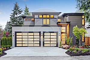 Luxurious new construction home in Bellevue, WA photo