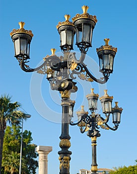 Luxurious streetlights