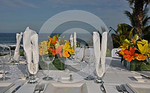 Luxurious wedding table setting 2 photo