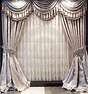 Luxurious window curtains