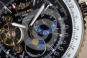 Luxury Breitling Chronograph - Time