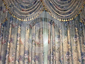 Luxury curtain