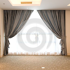 Luxury curtain