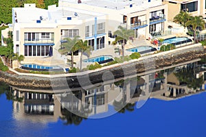 Luxury holiday homes waterfront