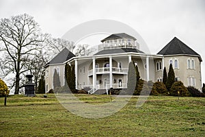 Luxury Home in the Suburbs of Georgia