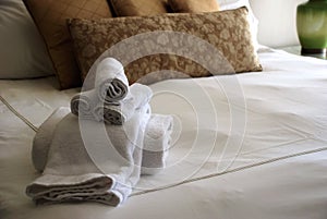 Luxury Hotel Room Bed with Towels