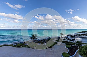 Luxury hotels along Cancun Zona Hotelera and Riviera Maya Hotel Zone with scenic beaches, leisure activities, parties