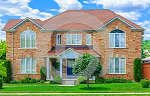 Luxury house in the suburbs of Toronto