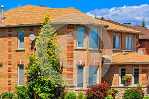 Luxury house in the suburbs of Toronto