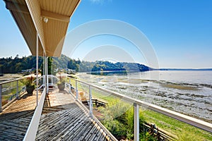 Luxury house with walkout deck and private beach. Puget Sound vi