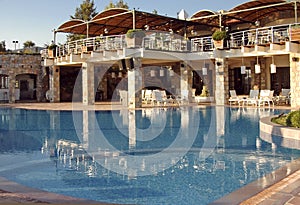 Luxury Lodge overlooking pool