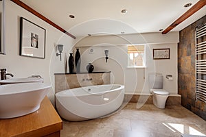 Luxury Modern Bathroom with lozenge shaped bathtub