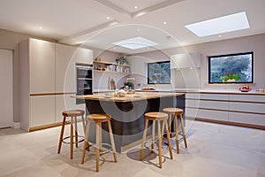 Luxury Modern contemporary fitted kitchen