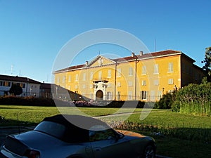 Luxury villa wedding venue