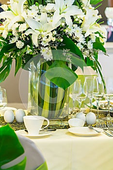 Luxury wedding party dinner table setting concept