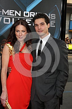 Lynn Collins, Steven Strait