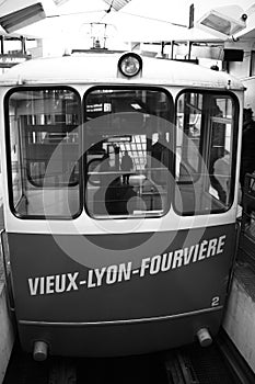 Lyon - FourviÃ¨re train shuttle (Vieux-Lyon)