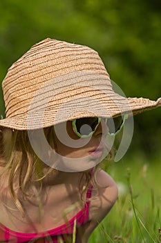 M portrait hat sunglasses 2