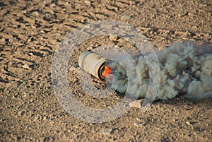 M8 HC Smoke Grenade photo